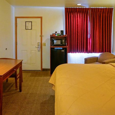 Lamplighter Inn & Suites San Luis Obispo Quarto foto